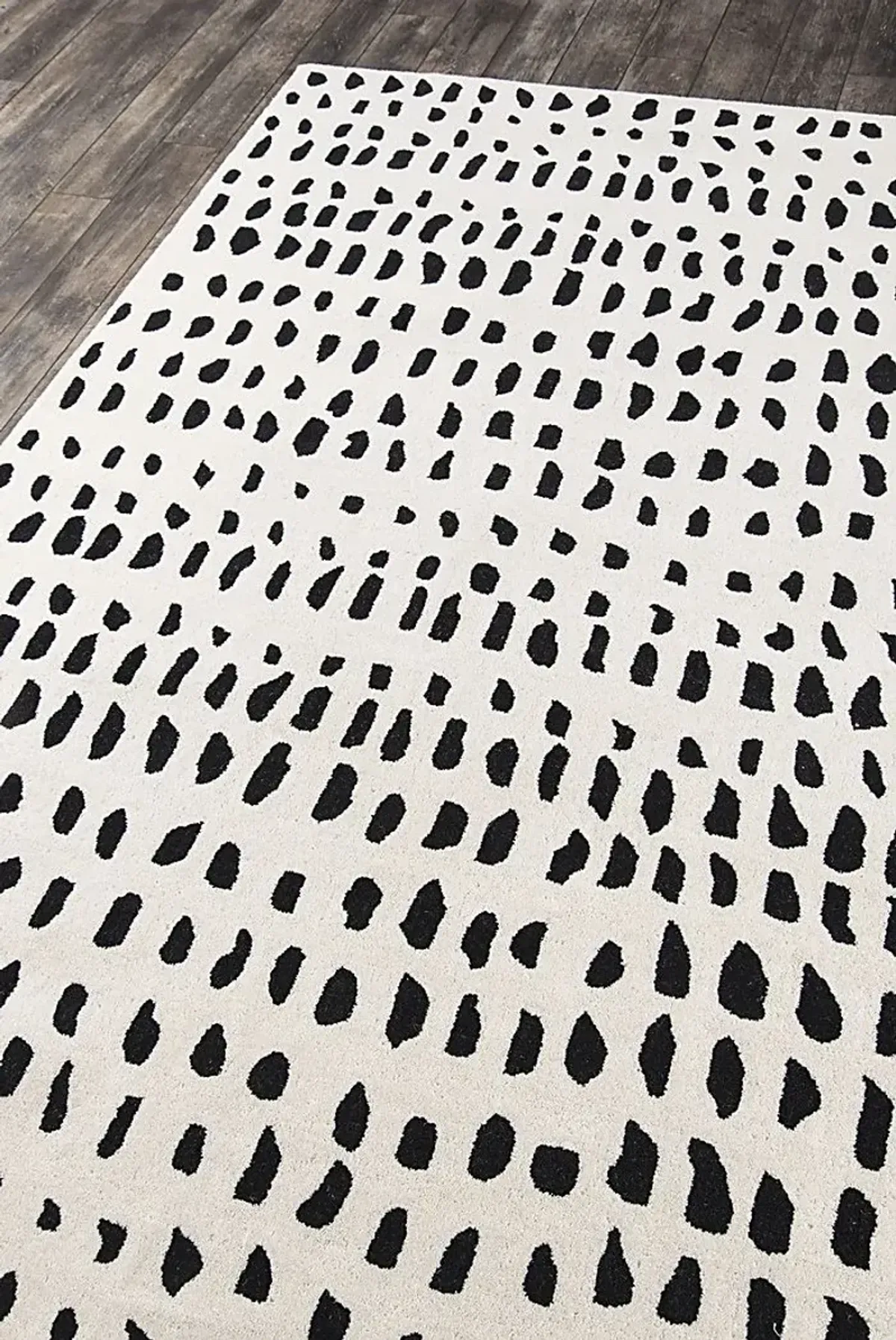 Callabee Off-White 5' x 8' Rug