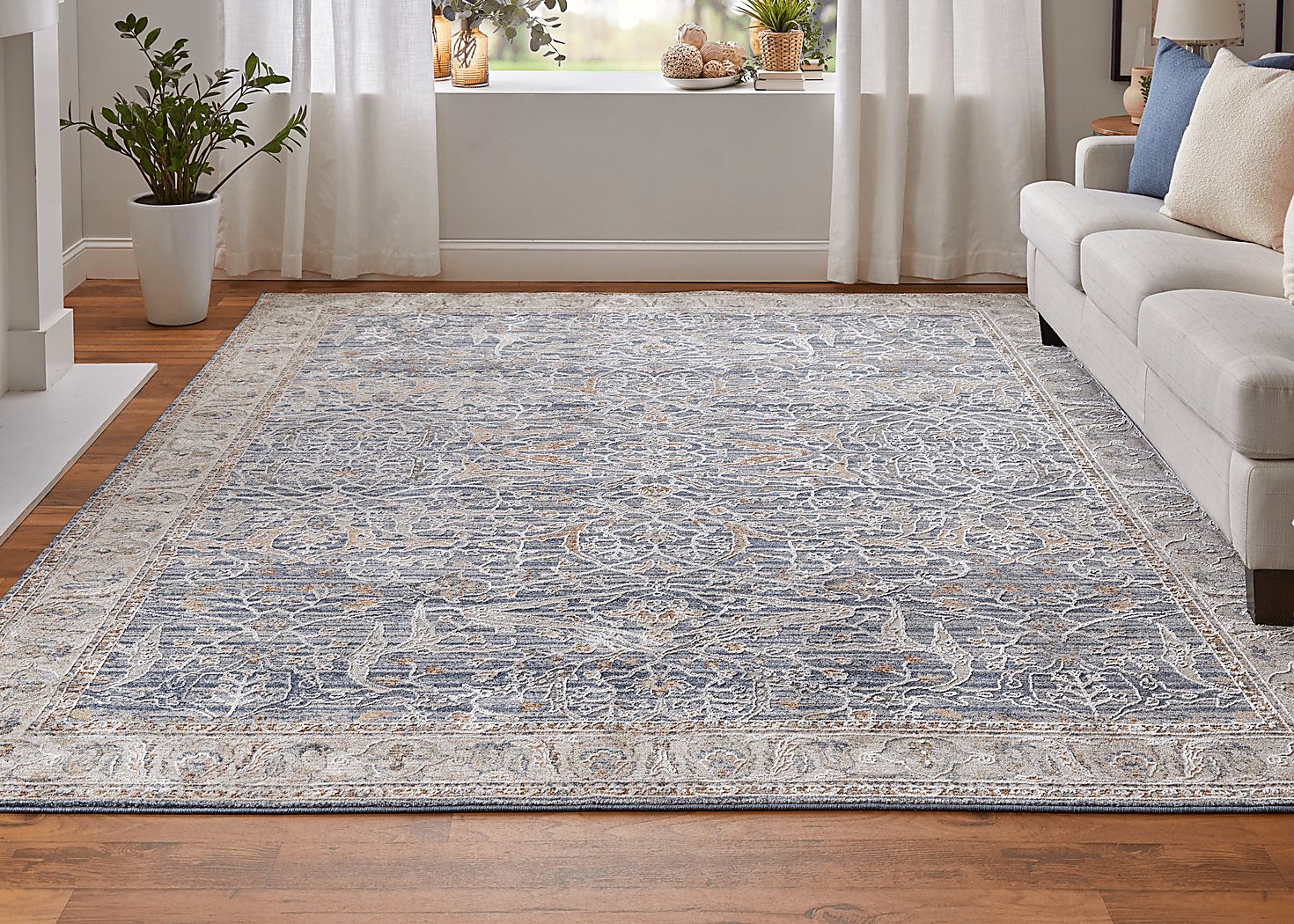 Warissa Blue 5' x 7'6 Rug