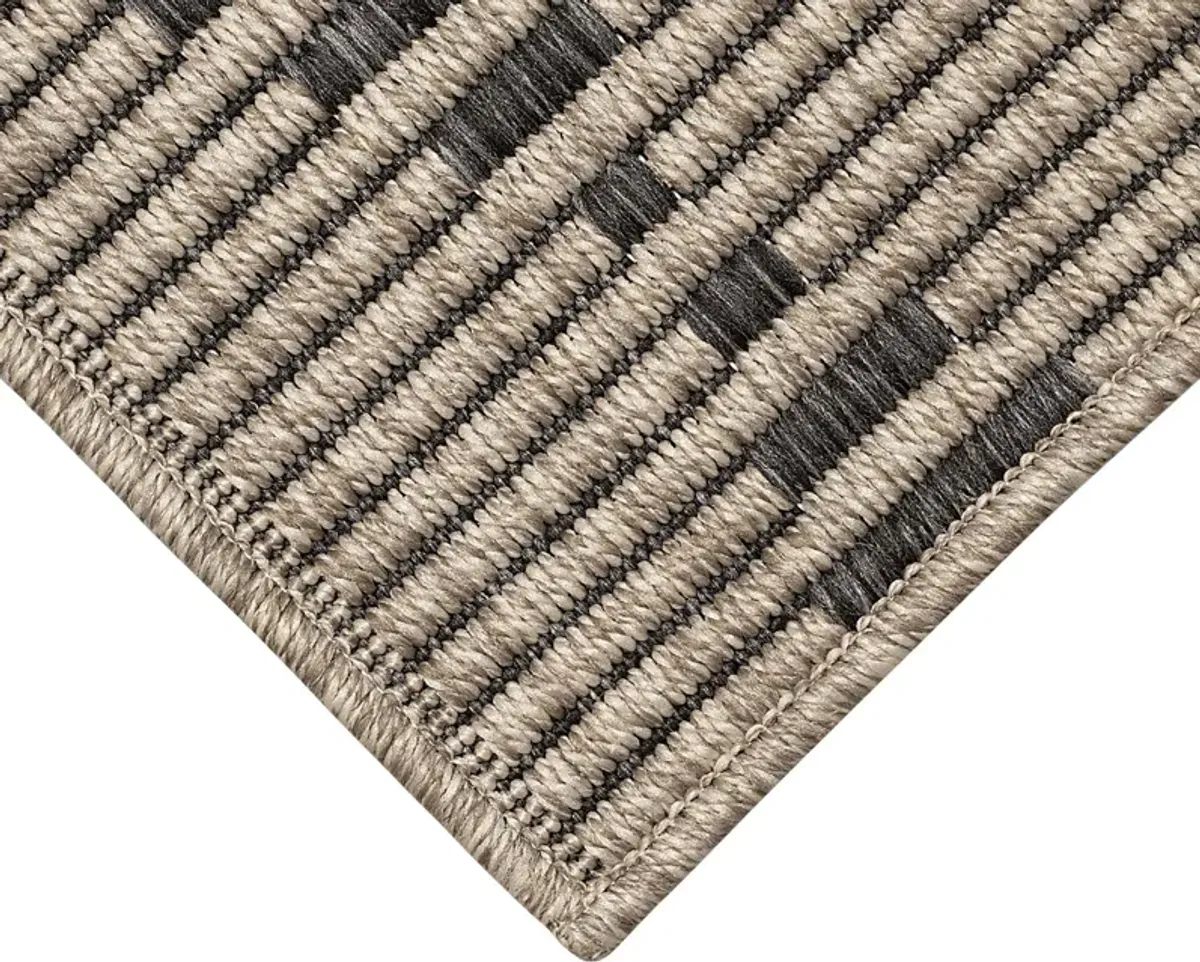 Kinacol Taupe 5'3 x 7'3 Indoor/Outdoor Rug