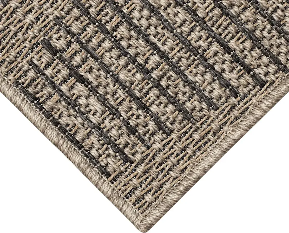 Beykos Taupe 5'3 x 7'3 Indoor/Outdoor Rug