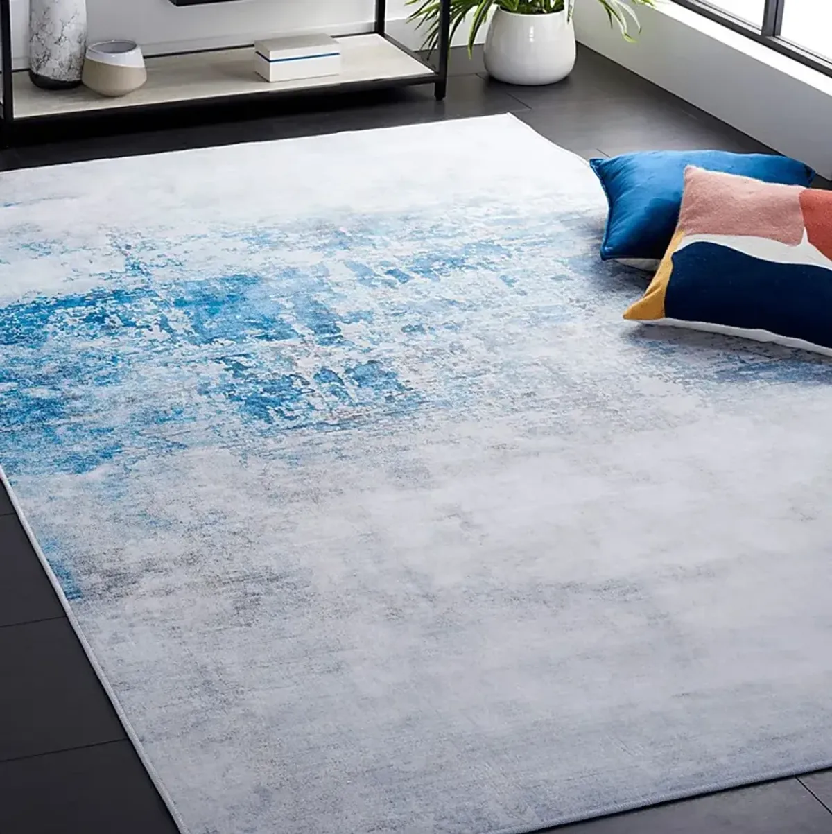 Gledaya Gray/Blue 5' x 8' Rug