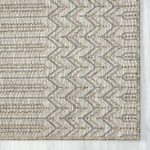 Eldoxo Tan 5' x 7' Indoor/Outdoor Rug