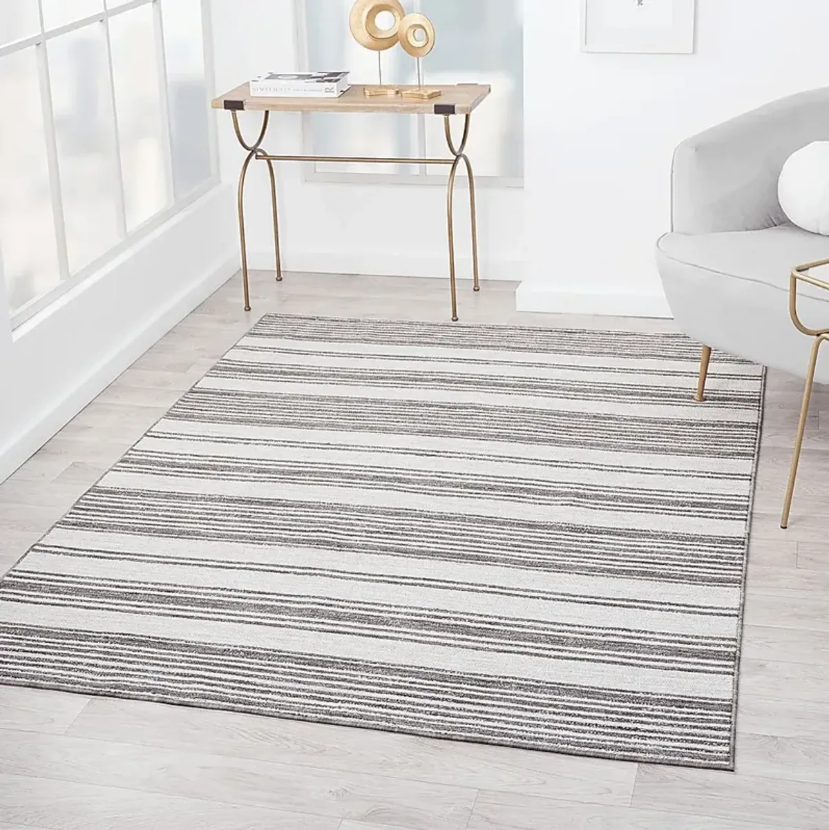 Caradley Ivory 5' x 7' Indoor/Outdoor Rug