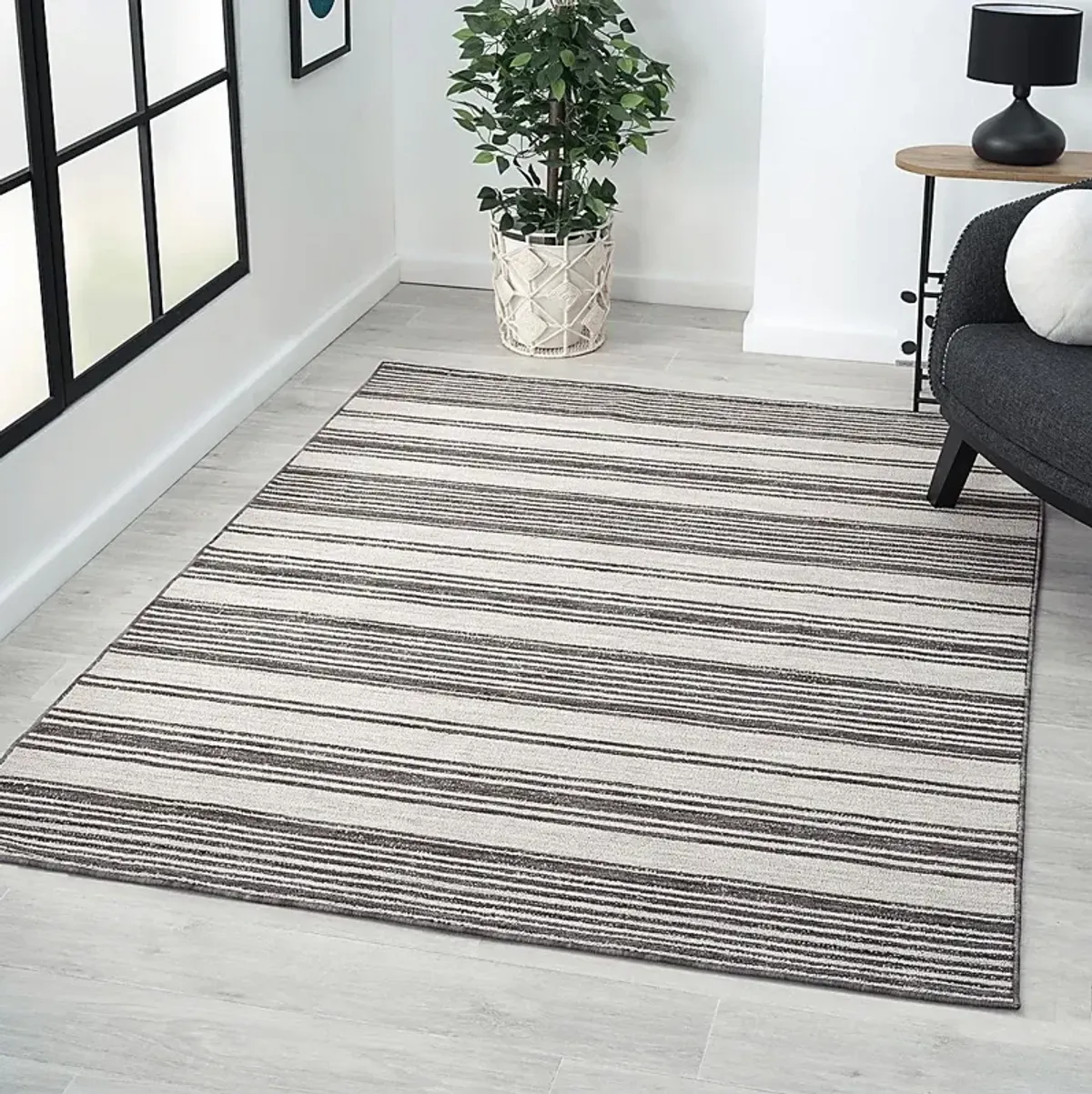 Caradley Ivory 5' x 7' Indoor/Outdoor Rug