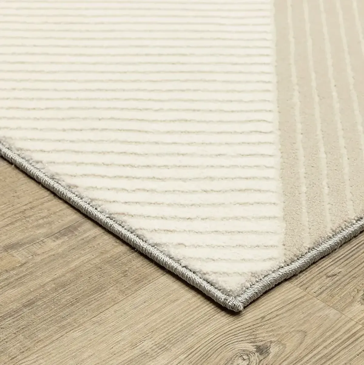 Merien Ivory 5'3 x 7'6 Rug