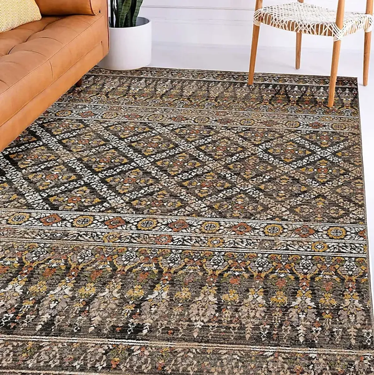 Mininan Multi 5' x 7'6 Rug