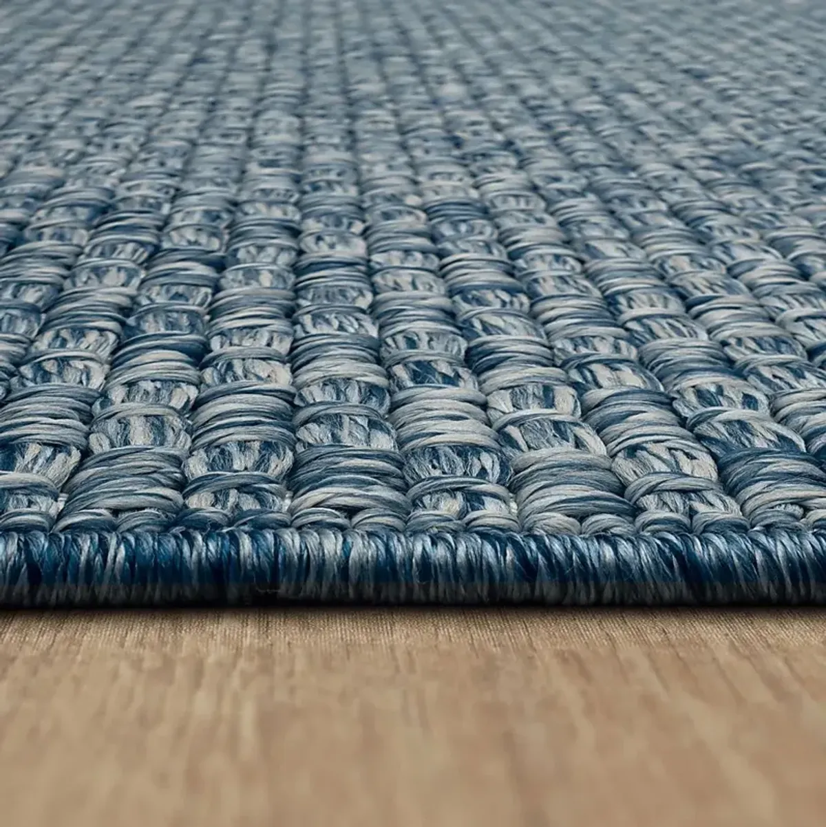 Salt Life Buxlam Bay Blue 6'6 x 9' Indoor/Outdoor Rug