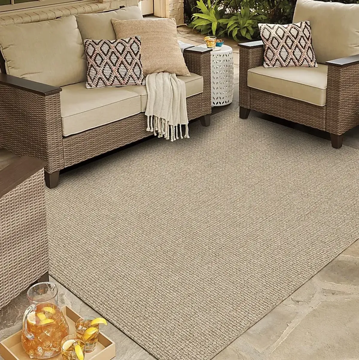 Salt Life Buxlam Bay Beige 6'6 x 9' Indoor/Outdoor Rug