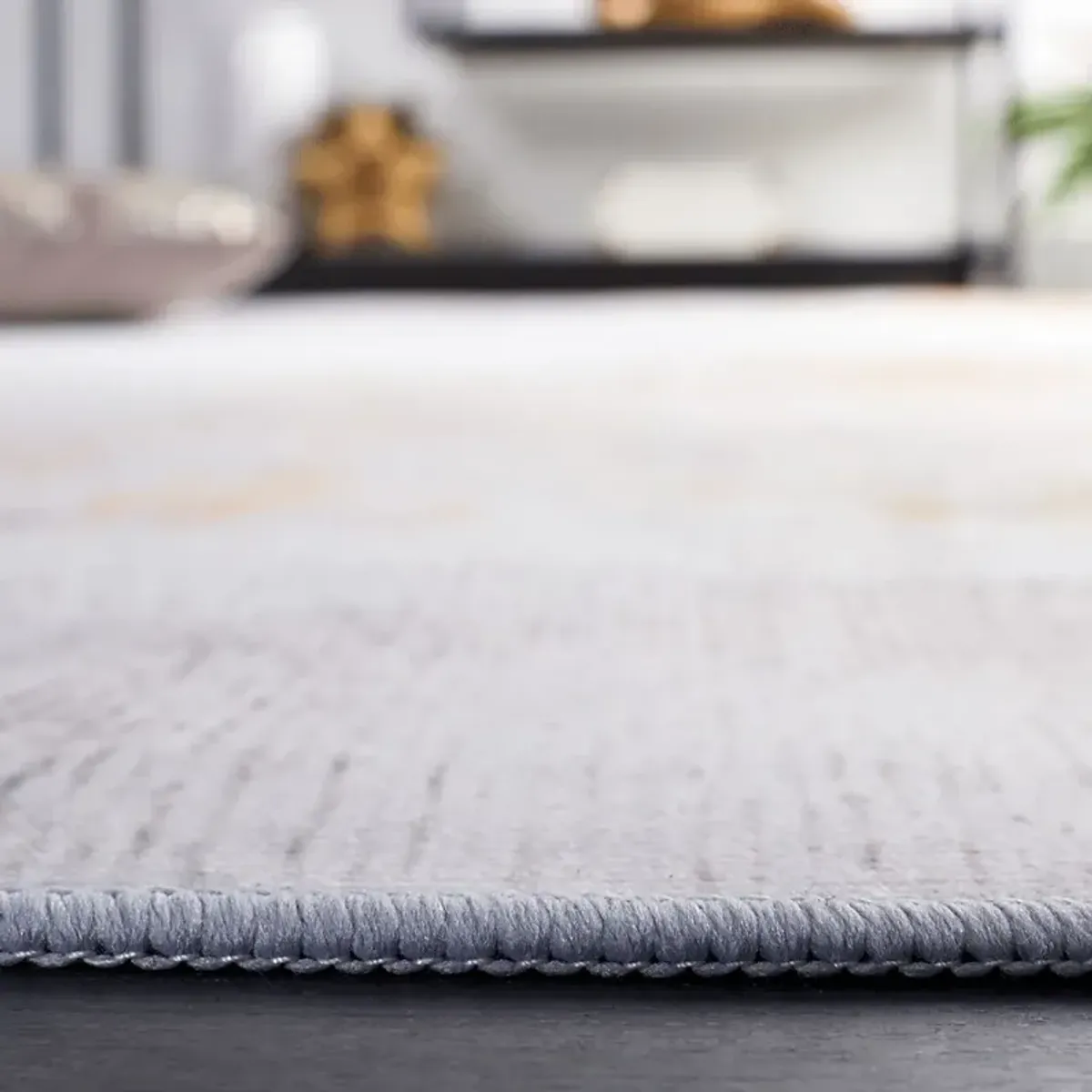 Alizon Gray/Gold 6' x 9' Rug