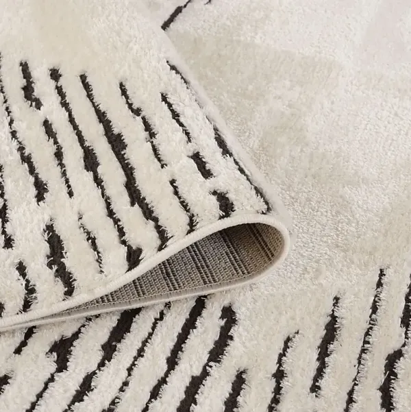 Kerone White 8'9 x 11'9 Rug