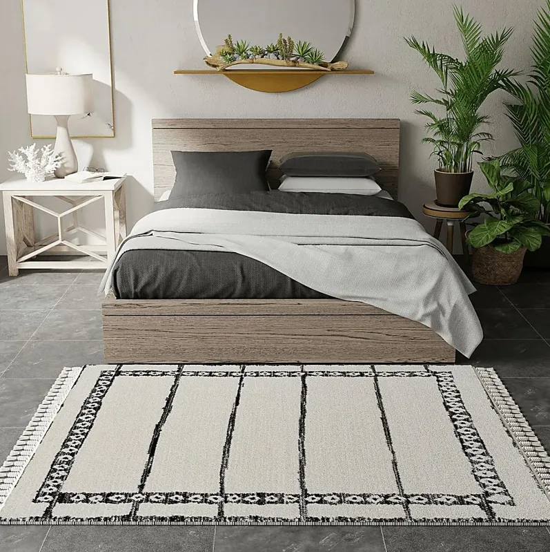 Lykol White/Black 8'3 x 10' Rug