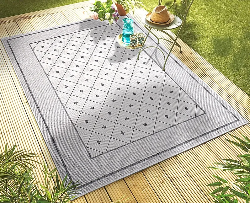 Tugeisa Black 7'6 x 9'5 Indoor/Outdoor Rug