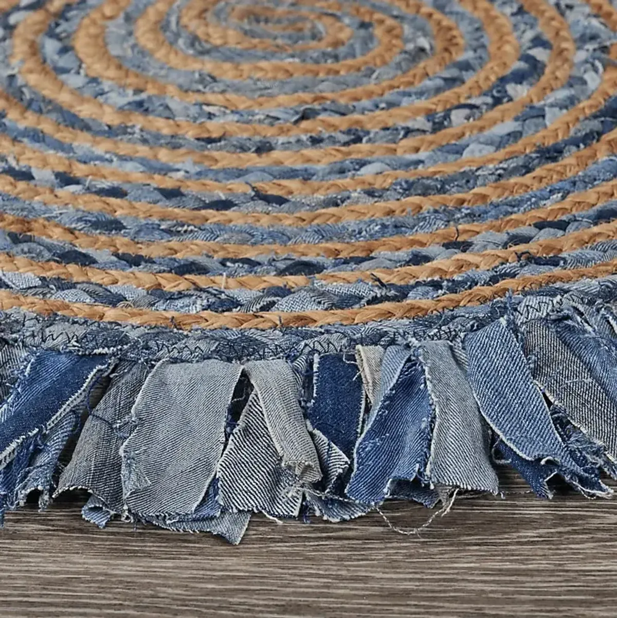 Reizu Blue 5'6 Round Rug