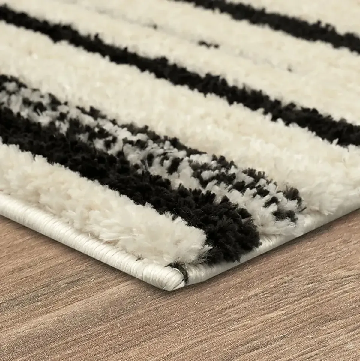 Bobby Berk Four Corners Black 2' x 8' Runner Rug