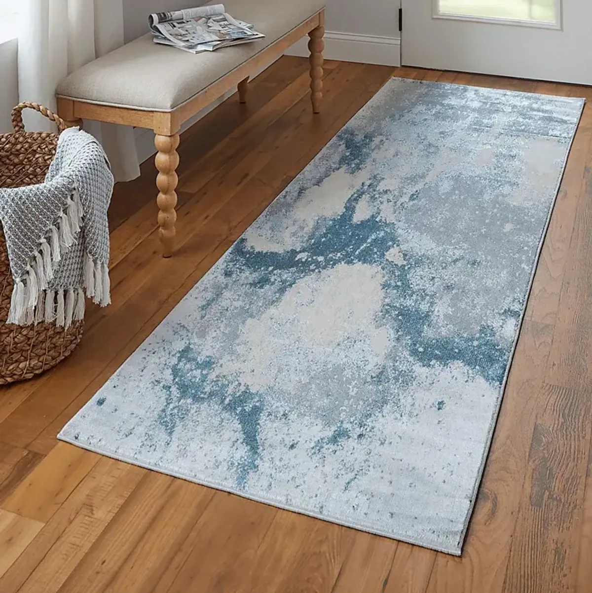 Vaves Blue 2'10 x 7'10 Runner Rug