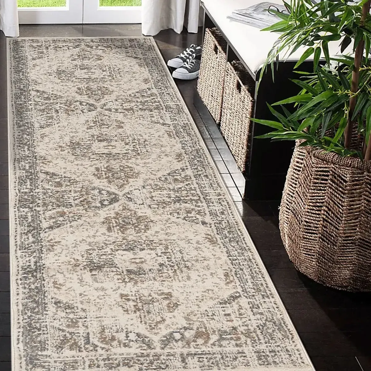 Marllan Beige 2'7 x 10' Runner Rug