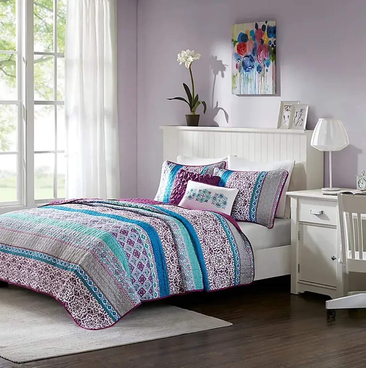 Bezzy Purple Twin Quilt Set