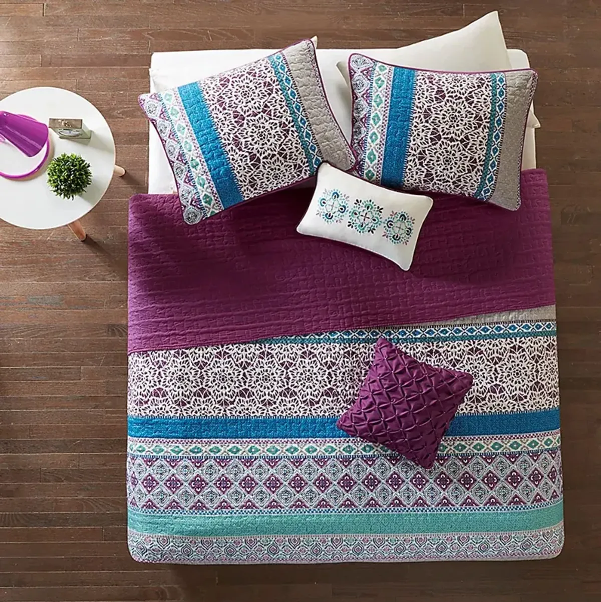 Bezzy Purple Twin Quilt Set