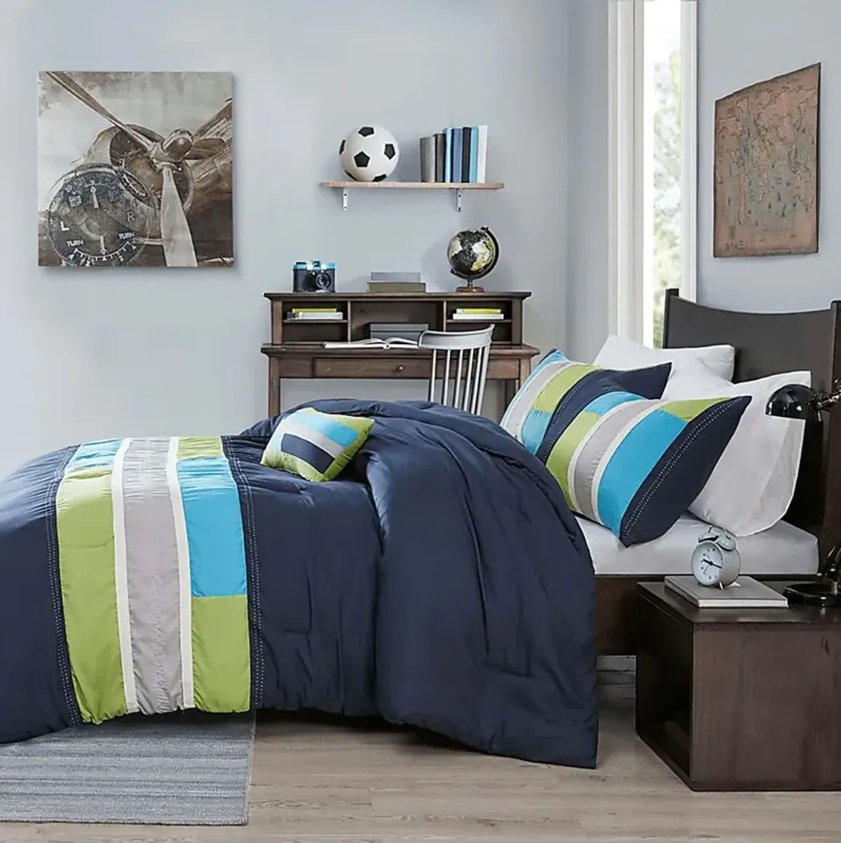 Meike Blue Twin Comforter Set