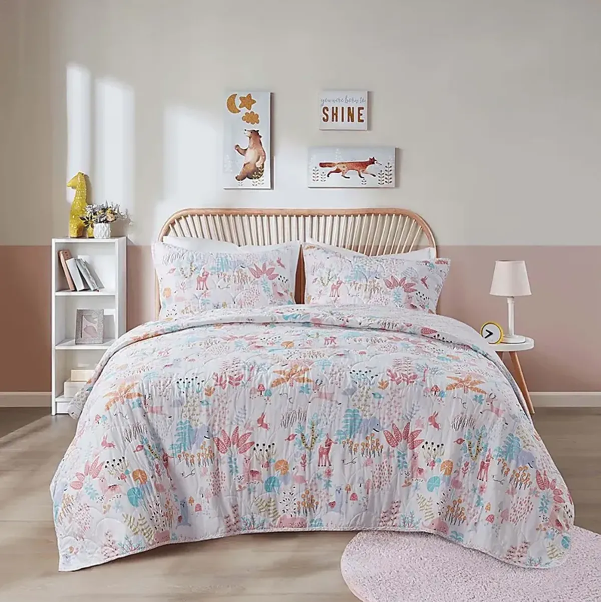 Maiya Blush Twin Quilt Set