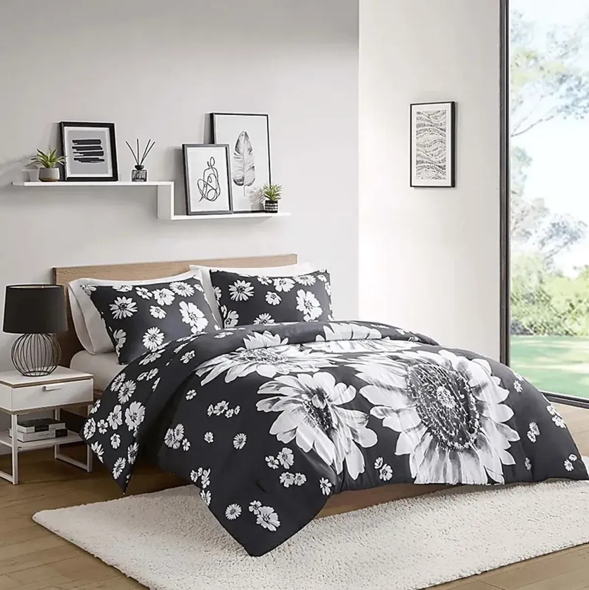 Kids Giwa Black Full Comforter Set