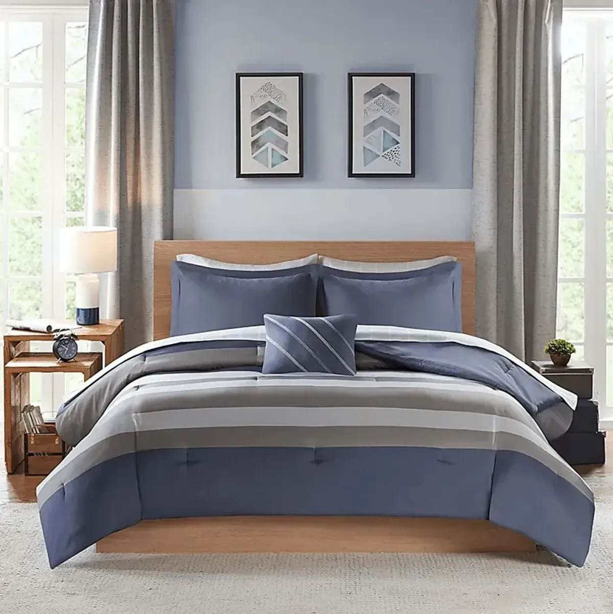 Ohara Gray Queen Comforter Set