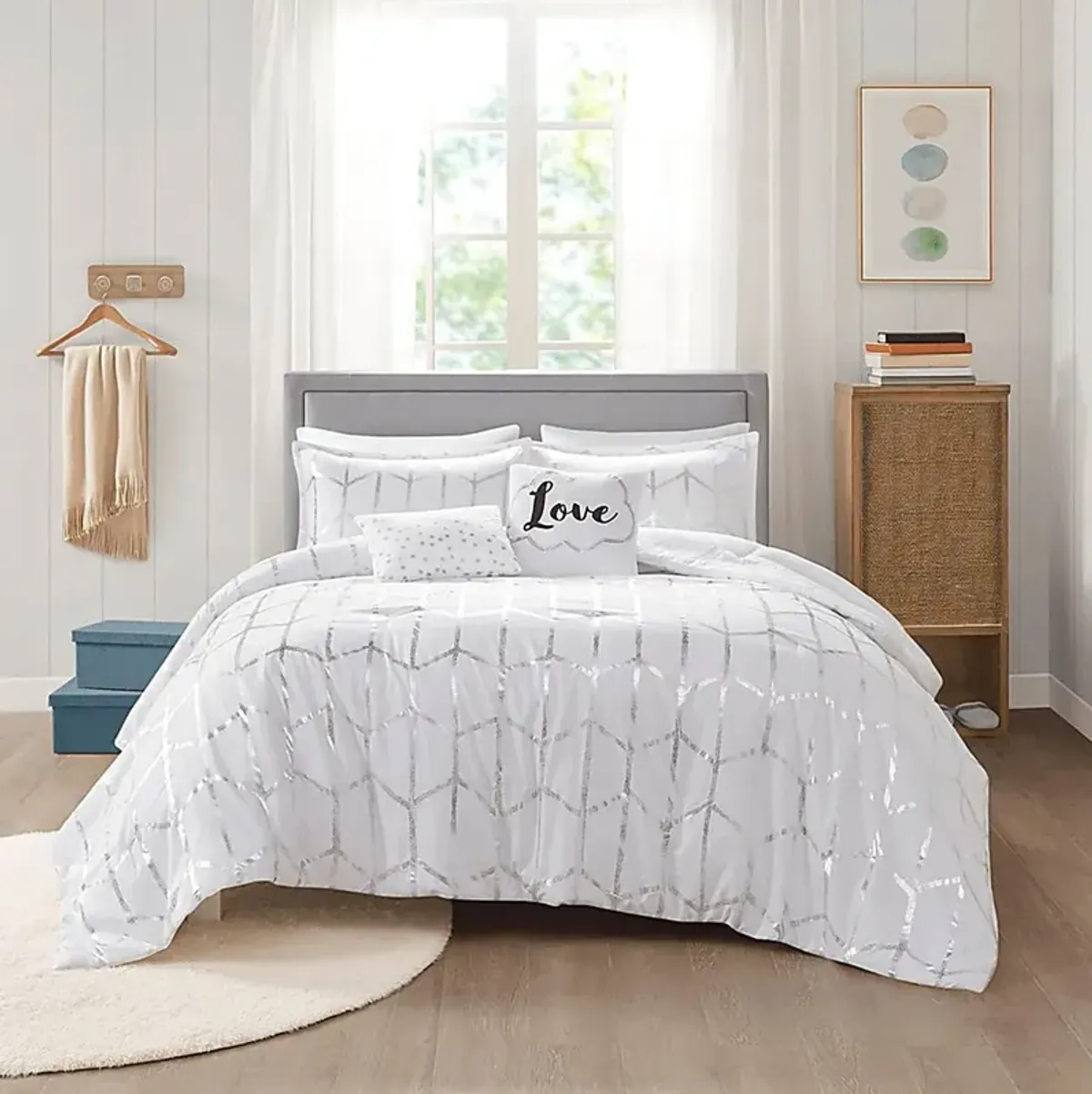 Alesi Silver King Comforter Set