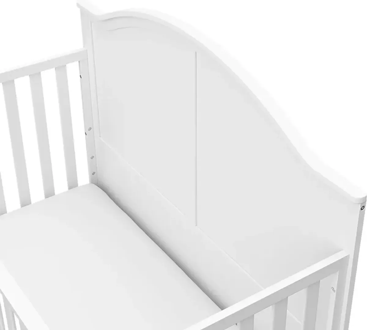 Alcindor White Convertible Crib