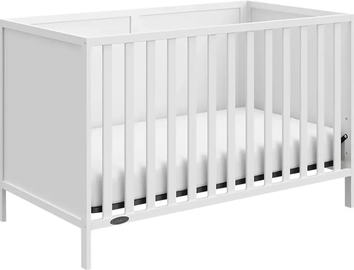 Baeleigh White Convertible Crib