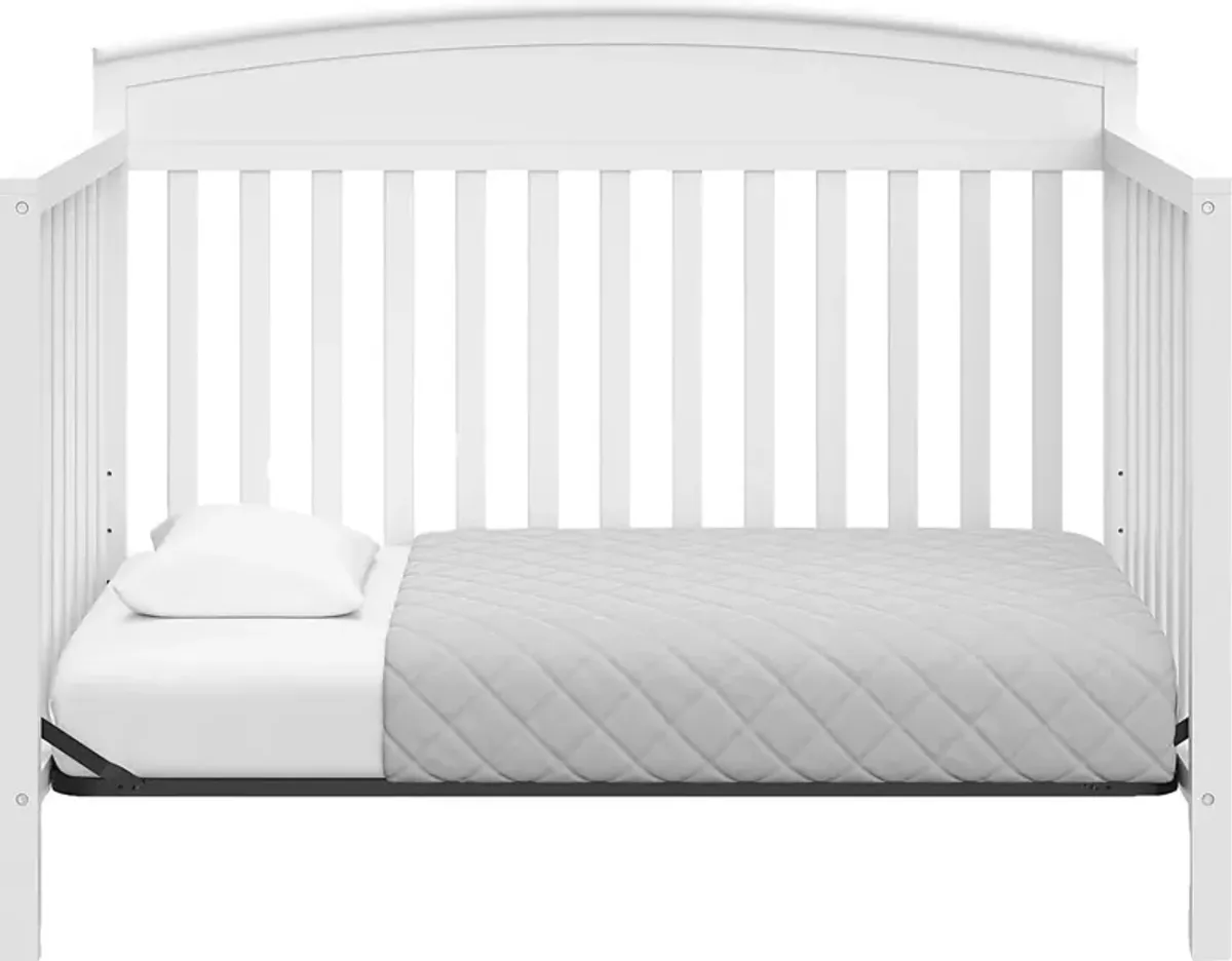 Zhandra White Convertible Crib