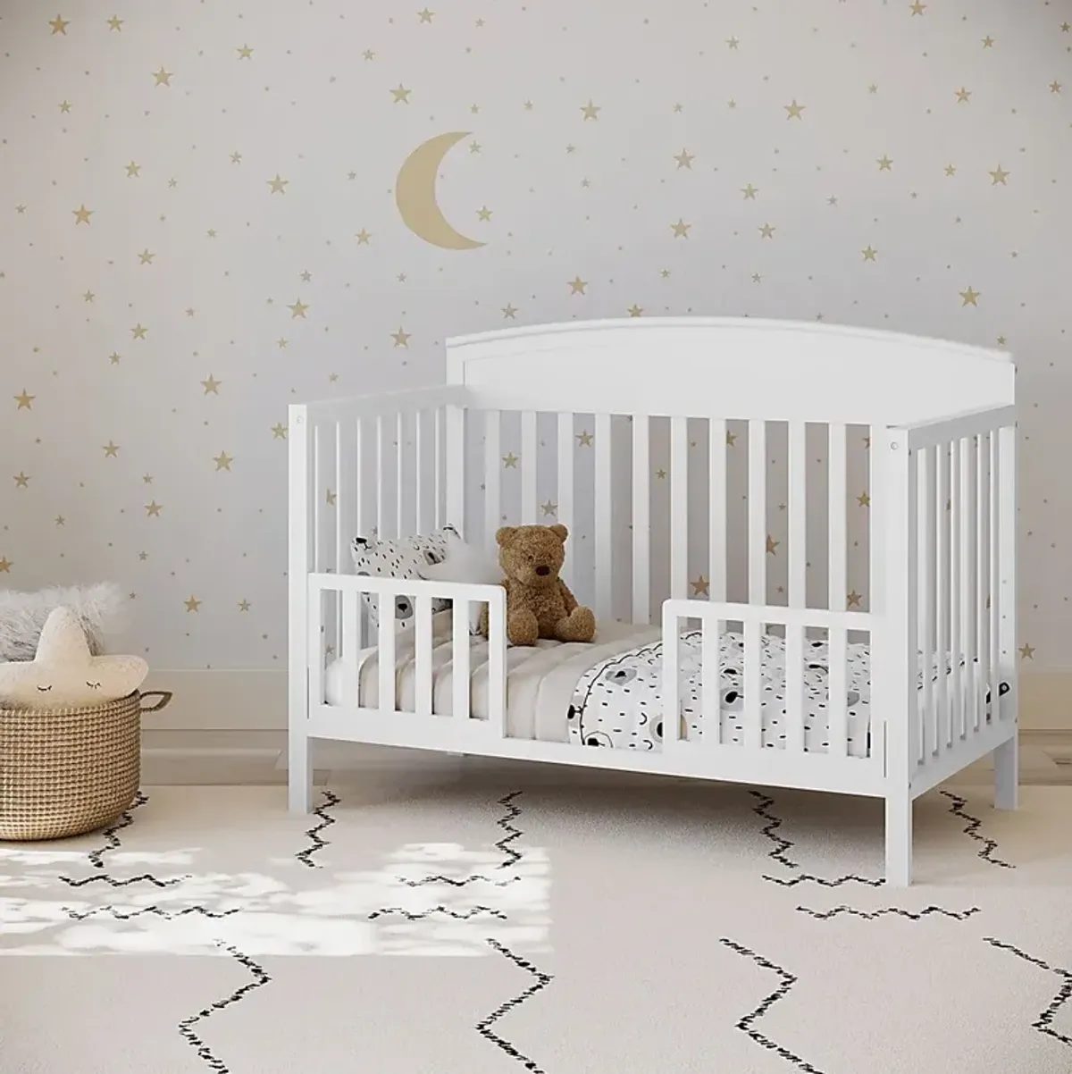 Zhandra White Convertible Crib