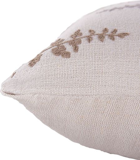Kristel Natural Indoor/Outdoor Accent Pillow