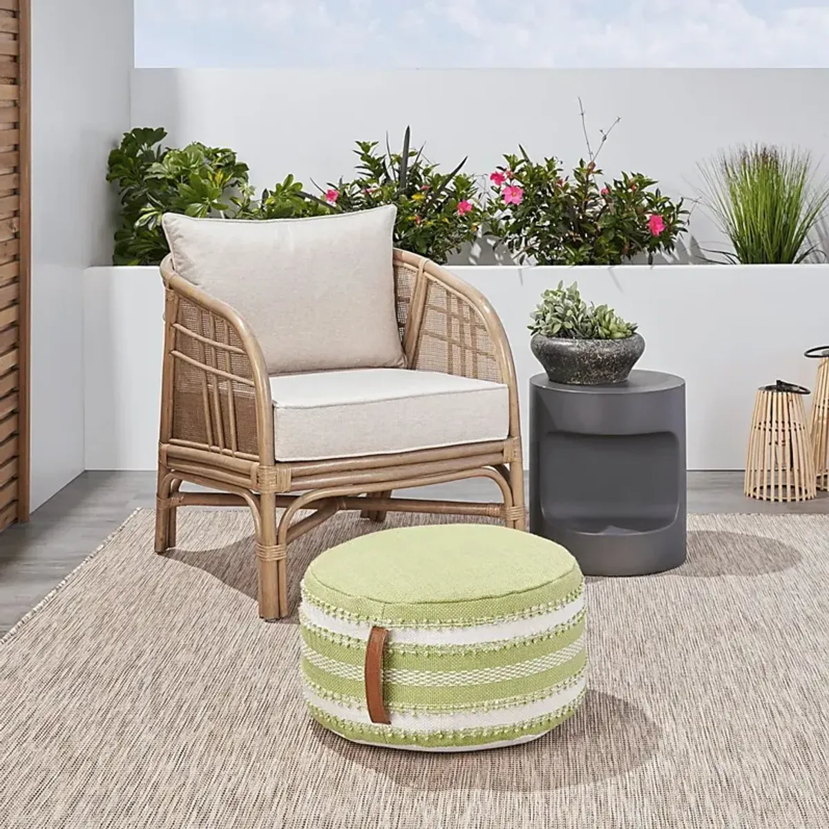 Windybay Green Indoor/Outdoor Pouf