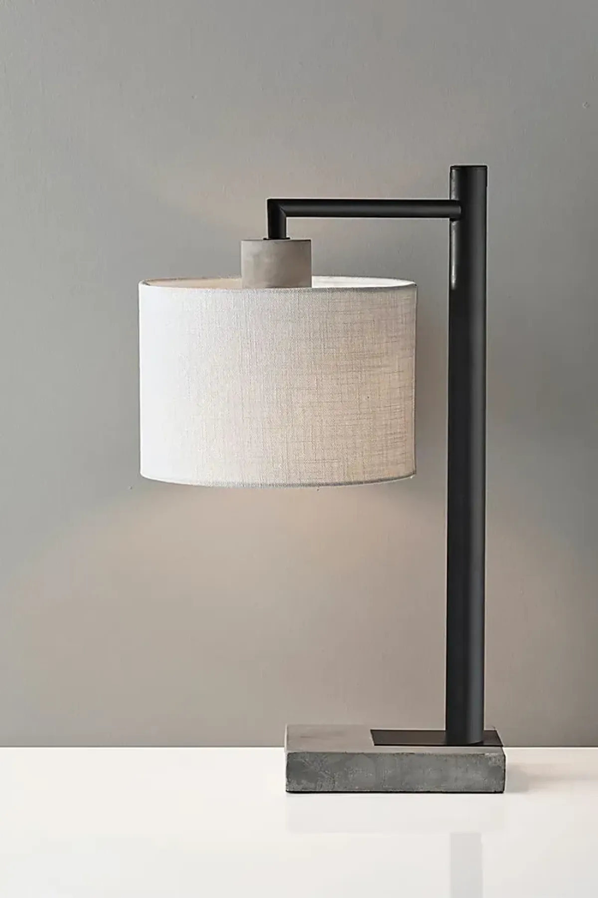 Expedition Lane Black Lamp