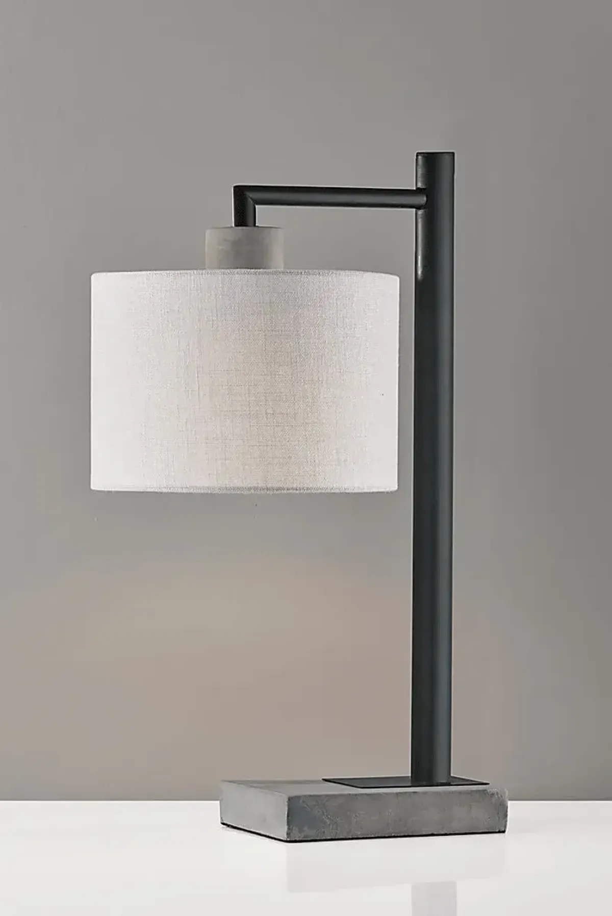 Expedition Lane Black Lamp