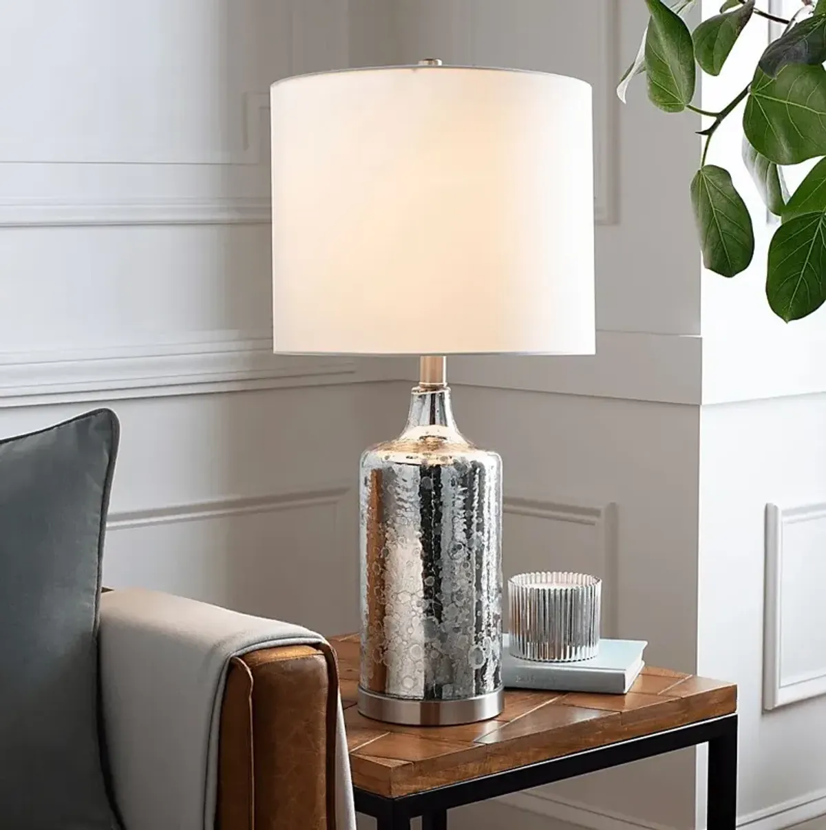 Unity Drive Silver Lamp