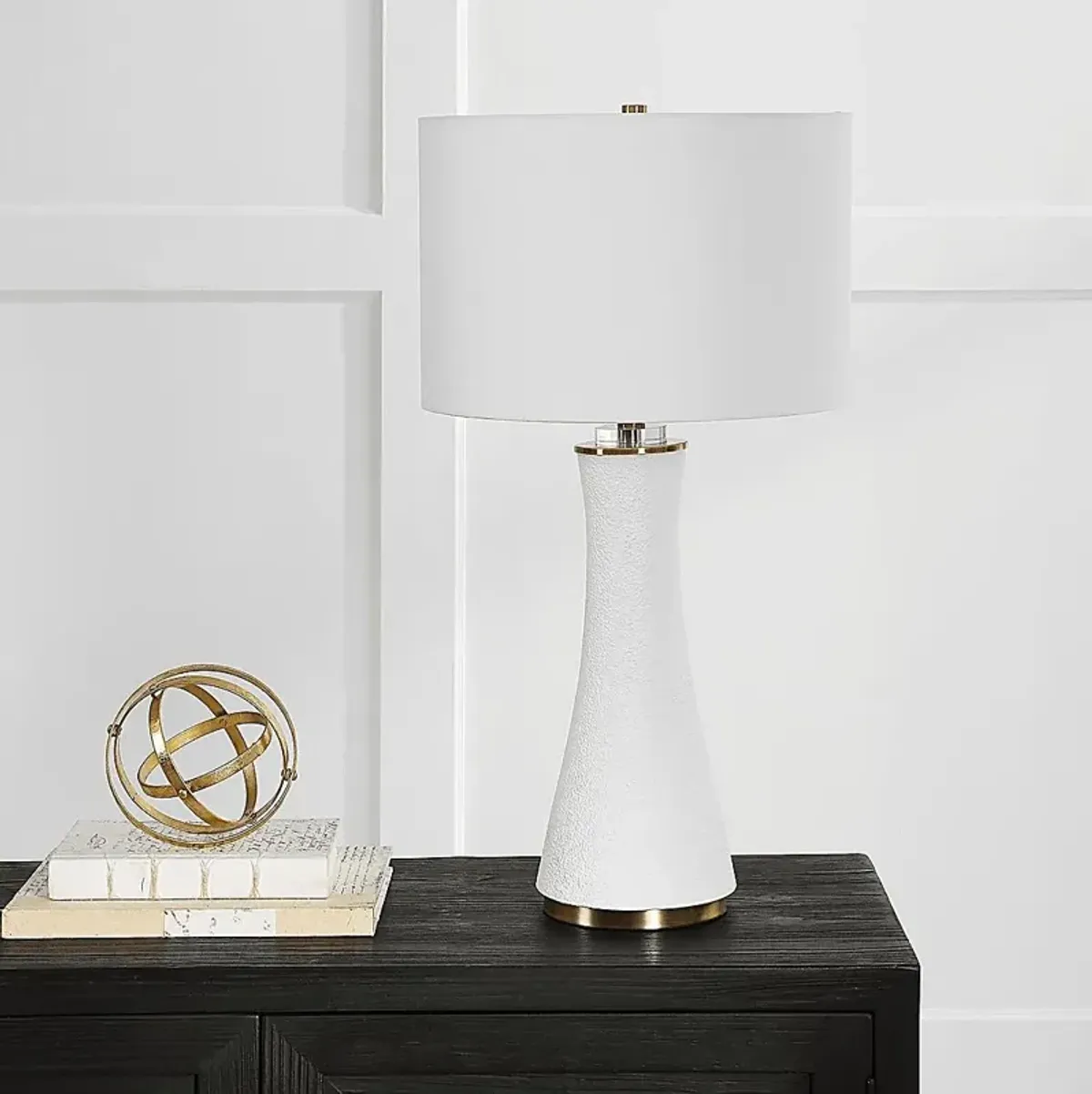 Hepp Isle White Lamp