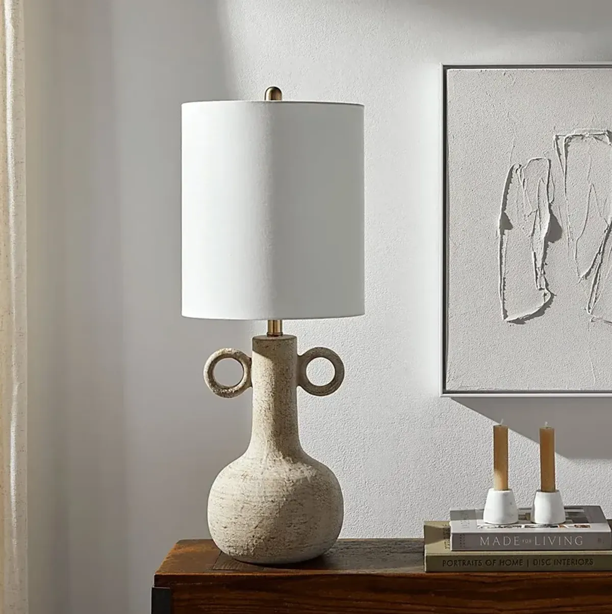 Elsmore Club Beige Lamp