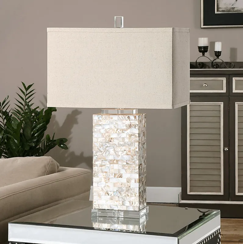 Cyrus Hills Ivory Lamp