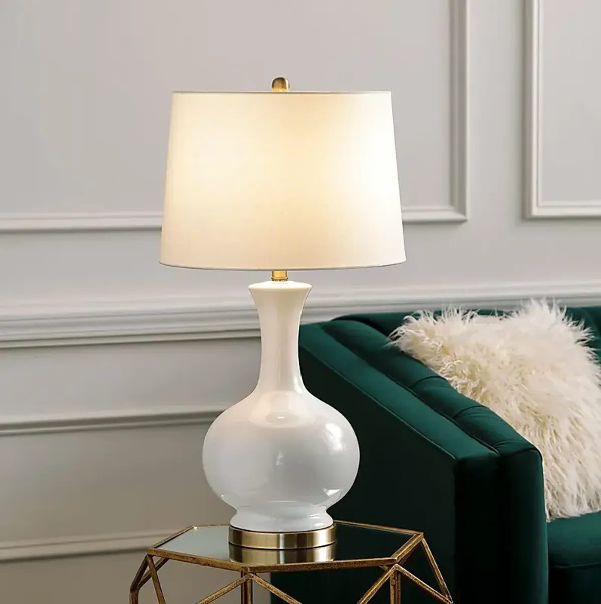 Roy View White Lamp