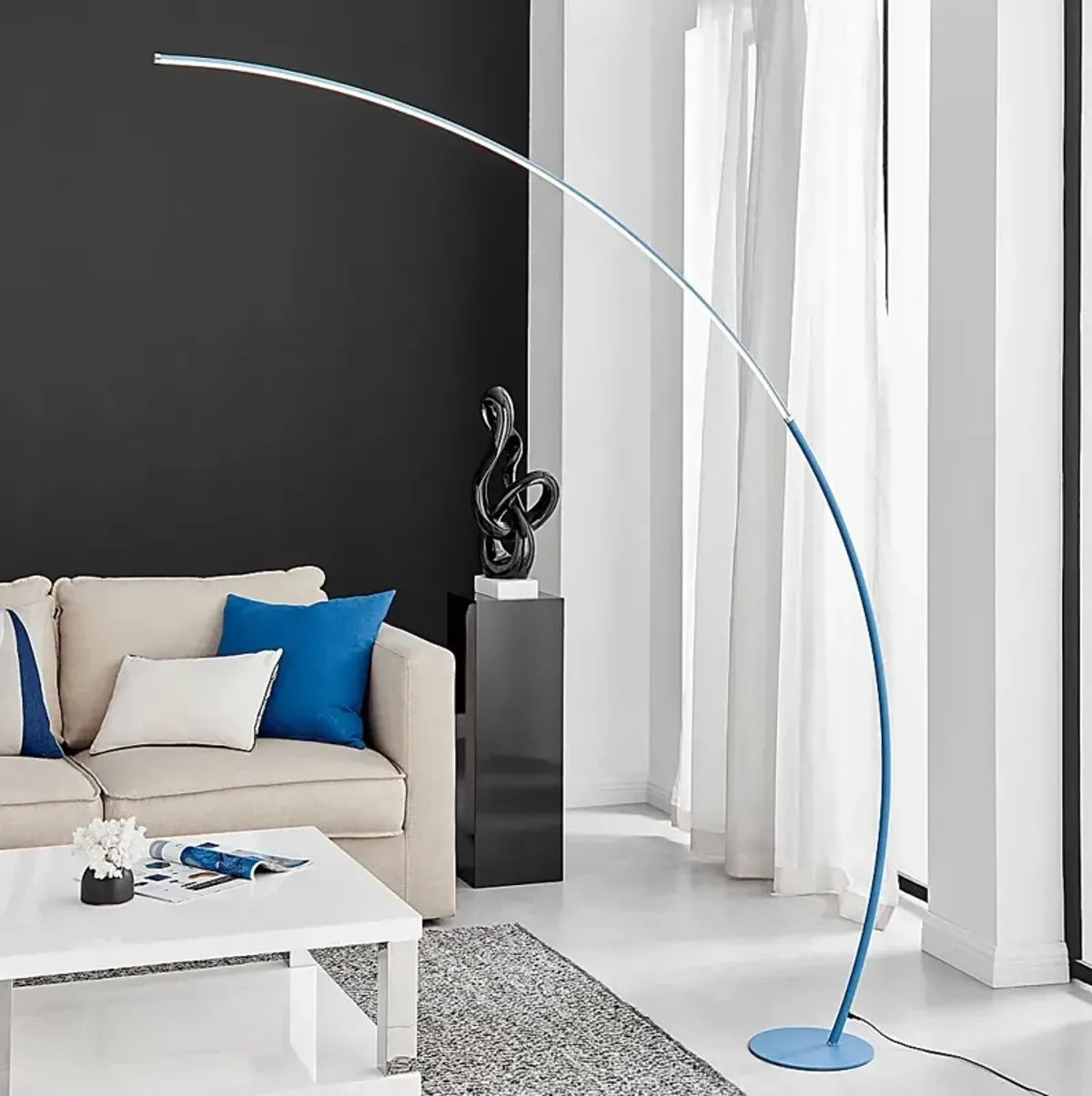 Crescentt Blue Floor Lamp