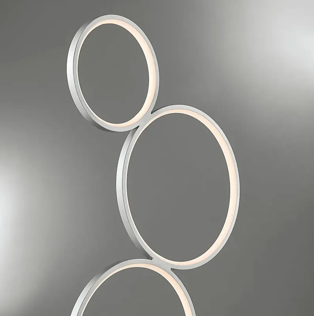 Magna Circle Silver Floor Lamp