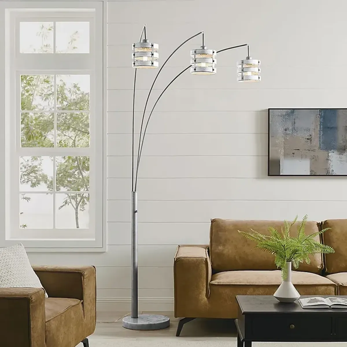 Quaylo Cove Silver Arc Floor Lamp