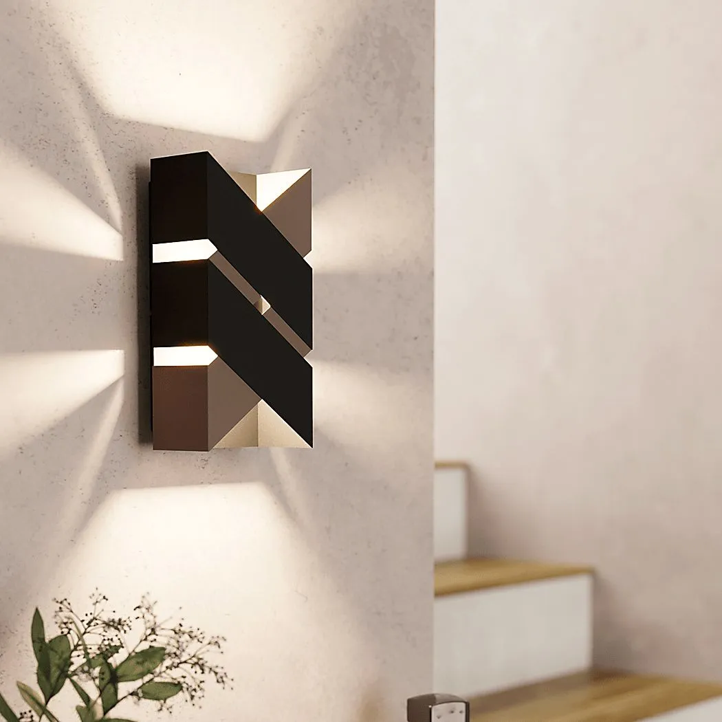 Jansing Edge Black Sconce