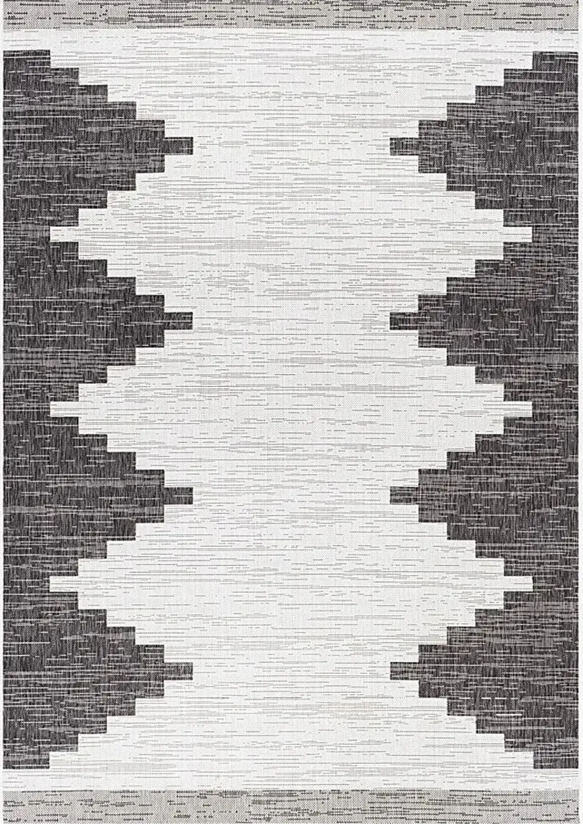 Yenna Black 5'3 x 7'7 Indoor/Outdoor Rug