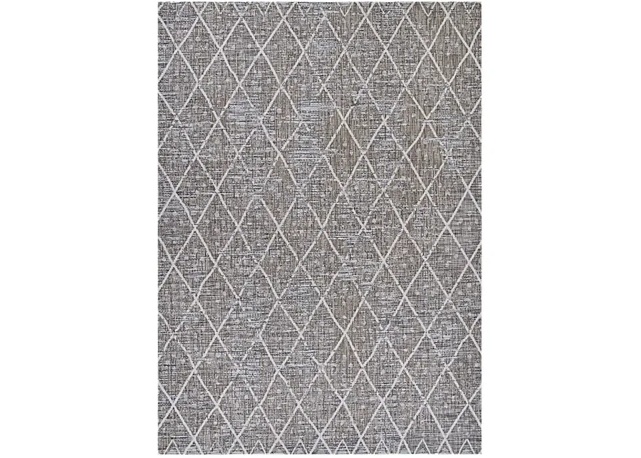 Open Plains Tan 5'3 x 7'6 Indoor/Outdoor Rug