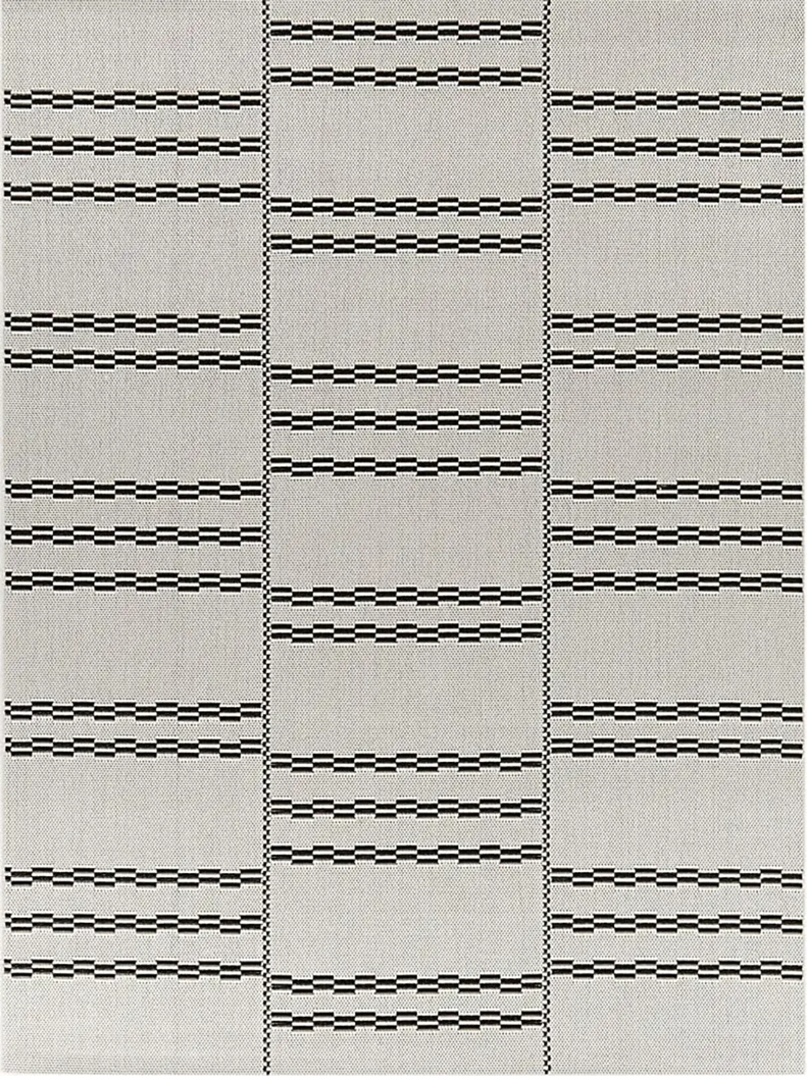 Midnight Mist White 5'3 x 7' Indoor/Outdoor Rug