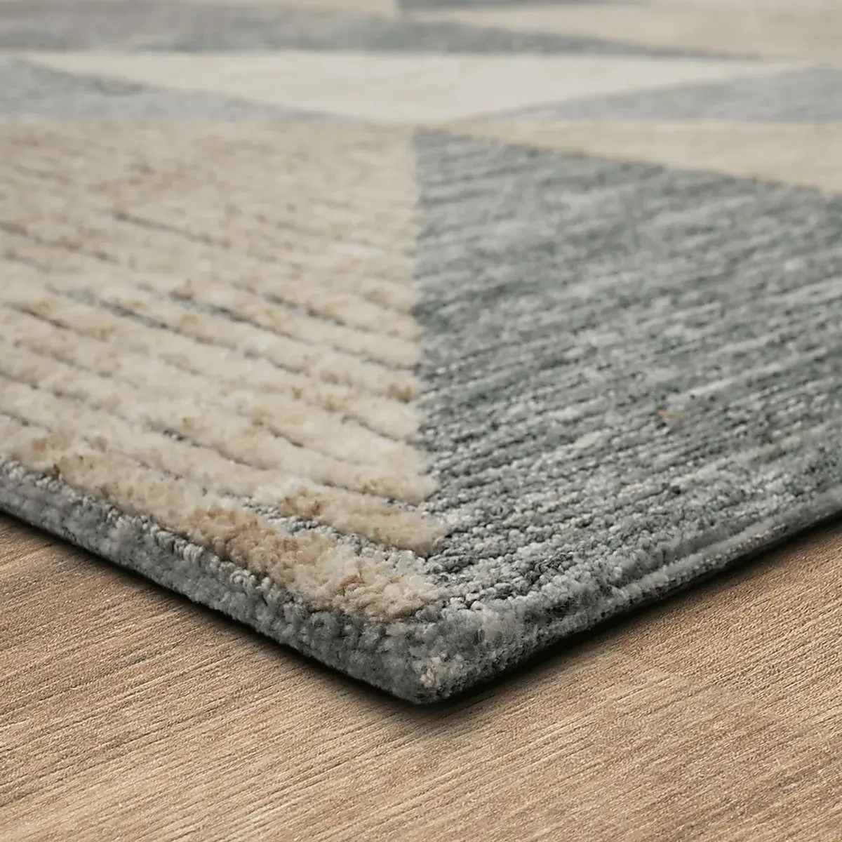Lakeshore Drive Tan 5'3" x 7'8" Rug