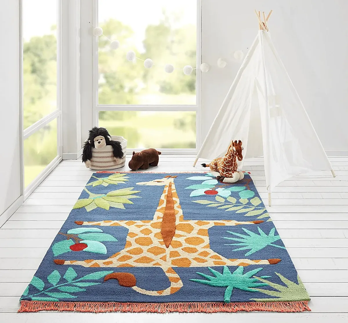 Kids Giggly Giraffe Navy 3' x 5' Rug