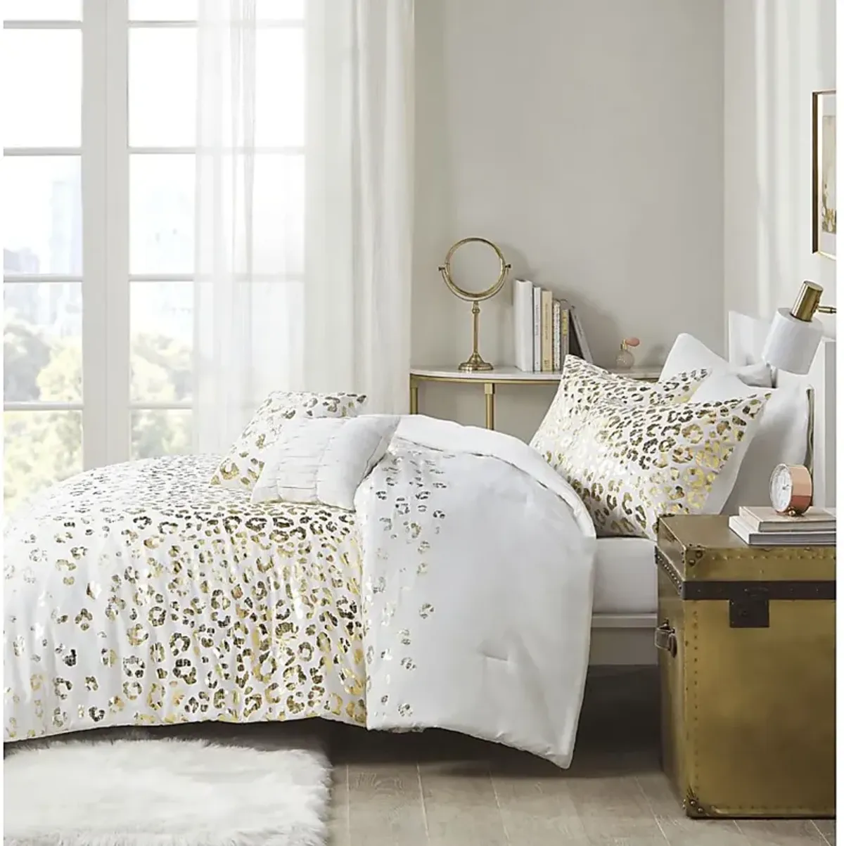 Kids Leopard Chic Ivory 4 Pc Twin XL Comforter Set